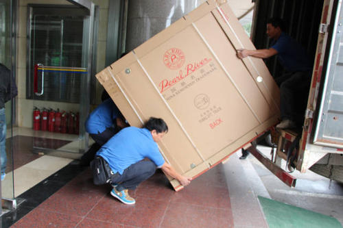 泽库钢琴贵重工艺品无忧运